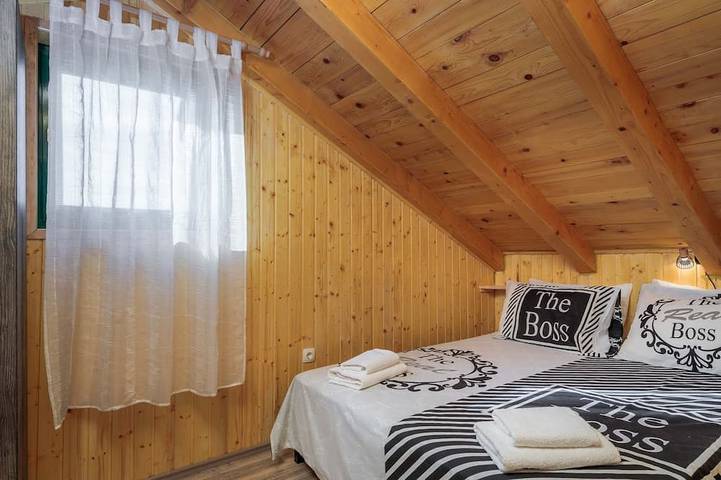 Villa Mystic Woods mit Pool in Dalmatinisches Zagora