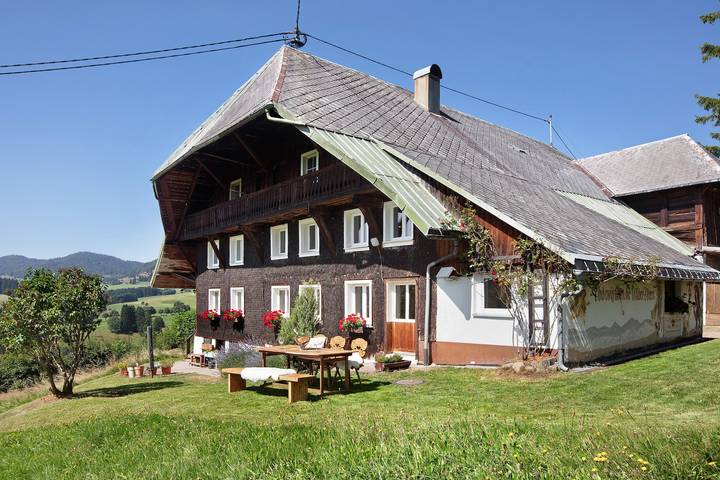 Chalet für 14 Personen, mit Garten im Südschwarzwald