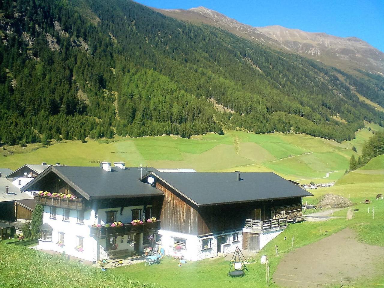 Ganze Ferienwohnung, Bio-Berghof in Niederthai, Umhausen