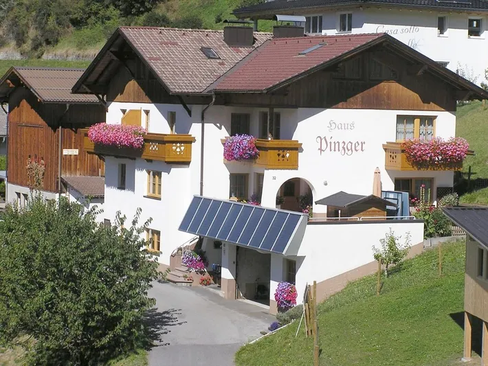 Ferienwohnung für 2 Personen, mit Balkon und Ausblick - 1