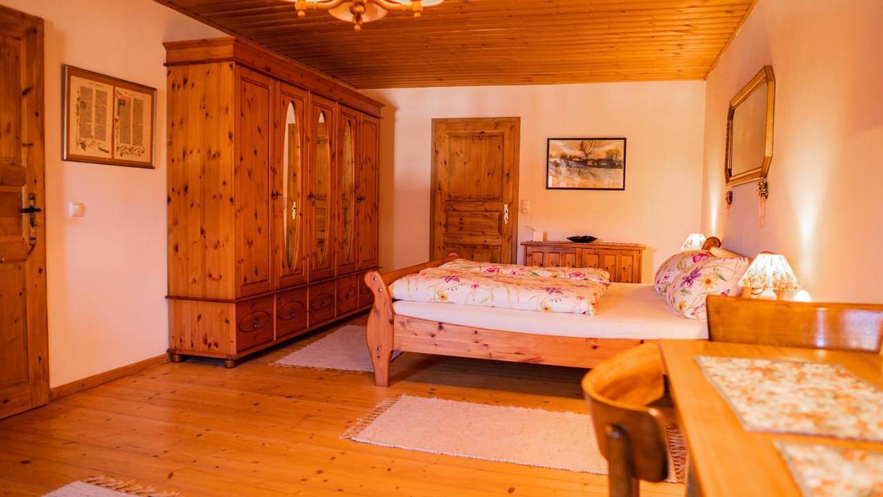 Landvilla Theresien-Gut, 20 - 25 Personen in Marktoberdorf, Bayerisch Schwaben