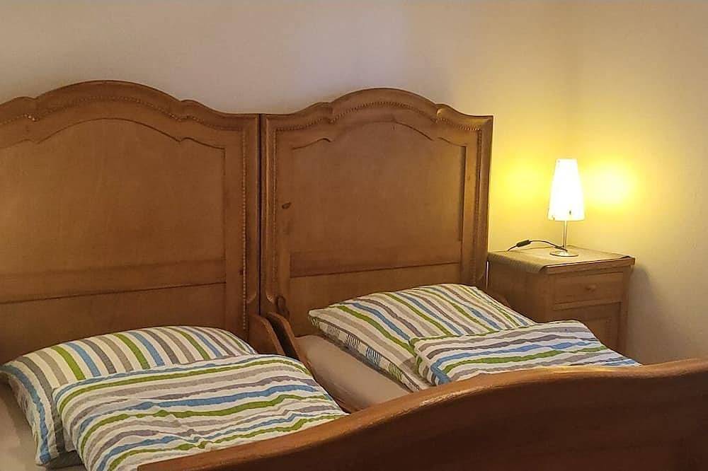 Ganze Wohnung, Wohnung rechts - Ferienwohnungen und Monteurzimmer Eggstedter Moor in Eggstedt, Sankt Michaelisdonn und Umgebung