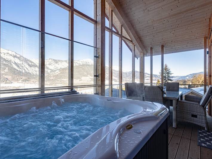 Hütte für 4 Personen, mit Balkon und Sauna sowie Garten in Dachstein