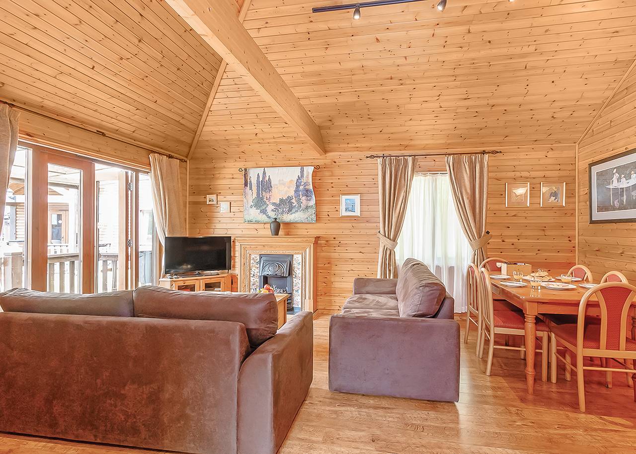 Hawthorn Lodge in Tilford, Surrey