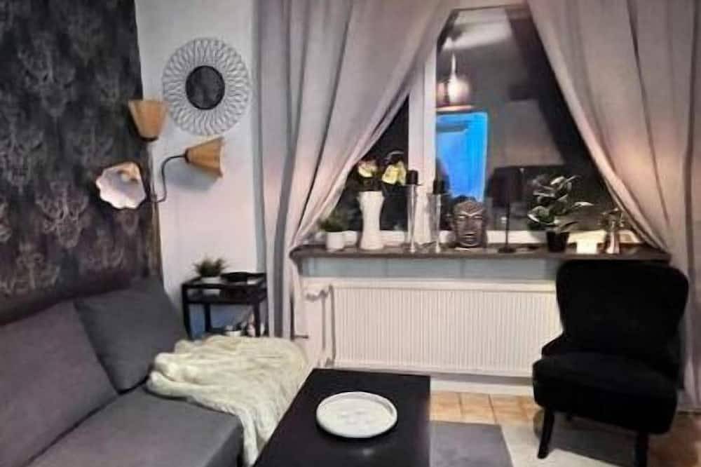 Ganze Wohnung, Studio/Office Near Sthlm city center,Wc No in Hägersten-Liljeholmens stadsdelsområde, Schwedische Ostsee