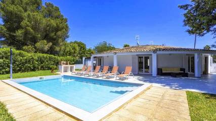 Villa in Crestatx, Sa Pobla für 6 