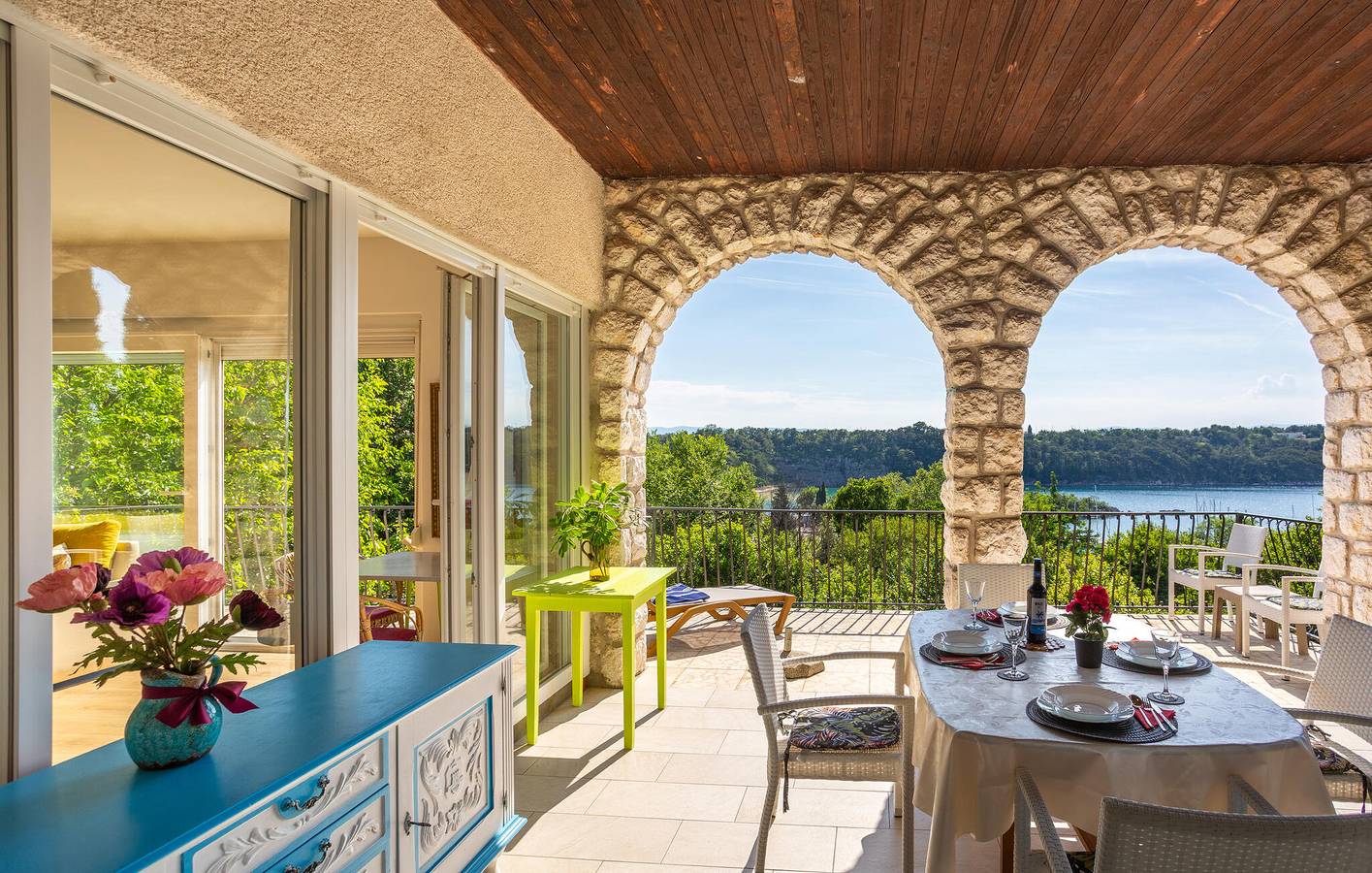 Apartamento frente al mar con wifi, terraza y aparcamiento - A 300 m de la playa de Pesja in Omisalj, Krk (isla)