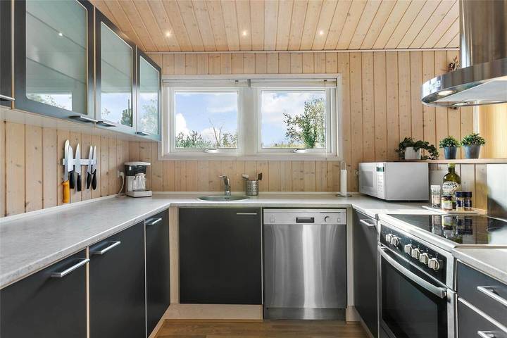 Ferienhaus für 6 Personen, mit Whirlpool und Terrasse sowie Sauna in Blokhus - 4