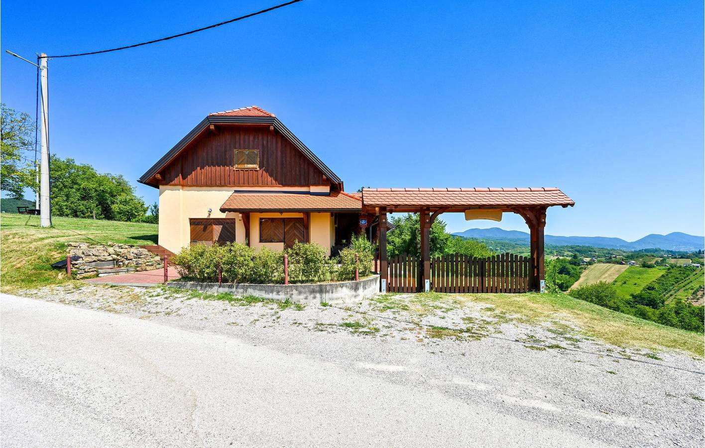 Charmante 2-Zimmer-Wohnung mit Pool, Terrasse und WLAN in Zagreb und Umgebung