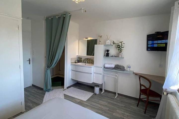 Gîte pour 2 personnes à Saint-Didier-de-la-Tour - 4