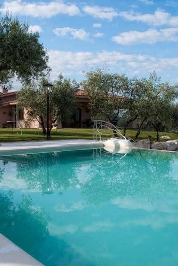 Chambre d’hôte pour 2 personnes, avec piscine et balcon ainsi que jardin et vue dans Sant Elia Fiumerapido