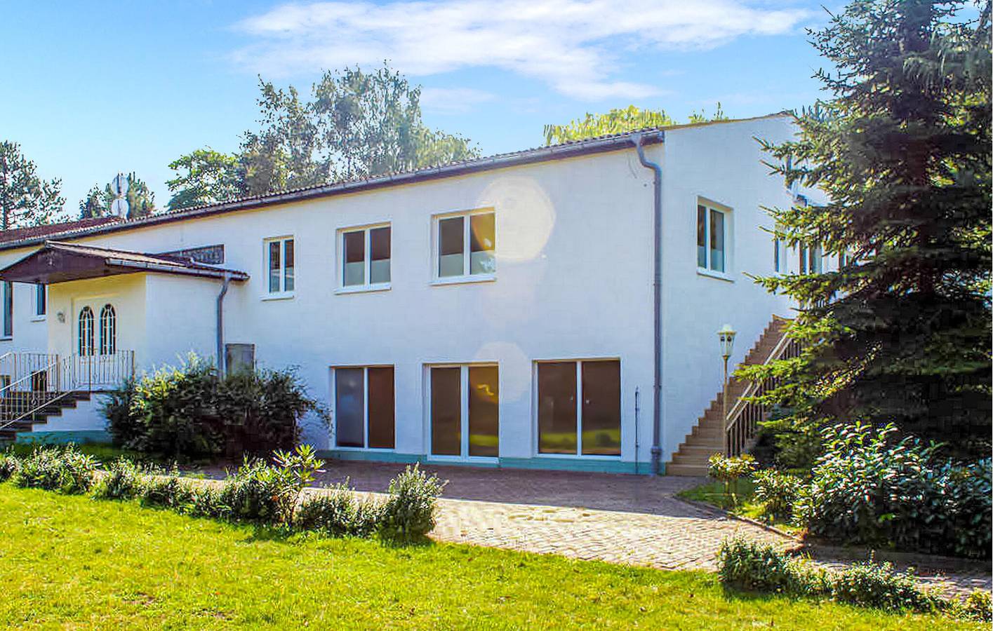 Ganze Ferienwohnung, Strandnahe Unterkunft mit Terrasse und Parkplatz - 800 m zum Strand in Sommersdorf, Kummerower See