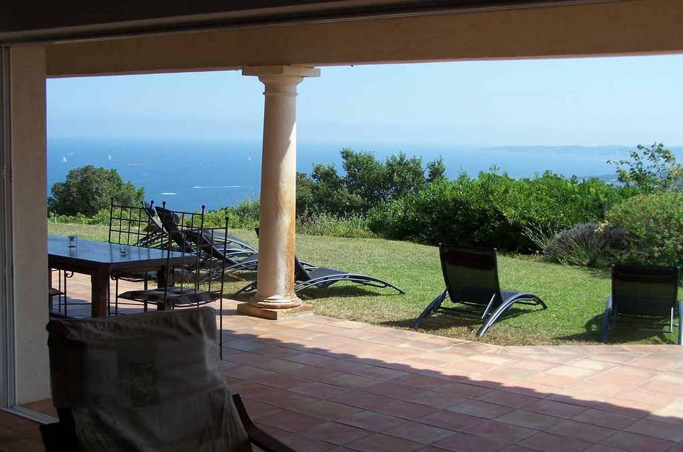 Villa voor 9 personen met terras in La Nartelle, Sainte-Maxime