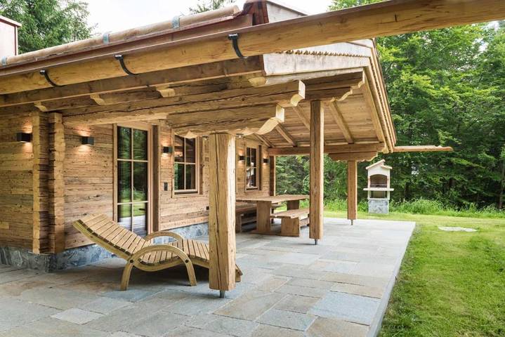 Ferienhaus für 5 Personen, mit Whirlpool und Terrasse sowie Garten und Ausblick