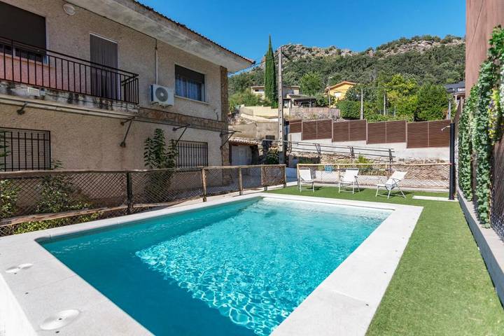 Casa de vacaciones para 11 personas, con vistas además de piscina y terraza, Se admiten mascotas - 1