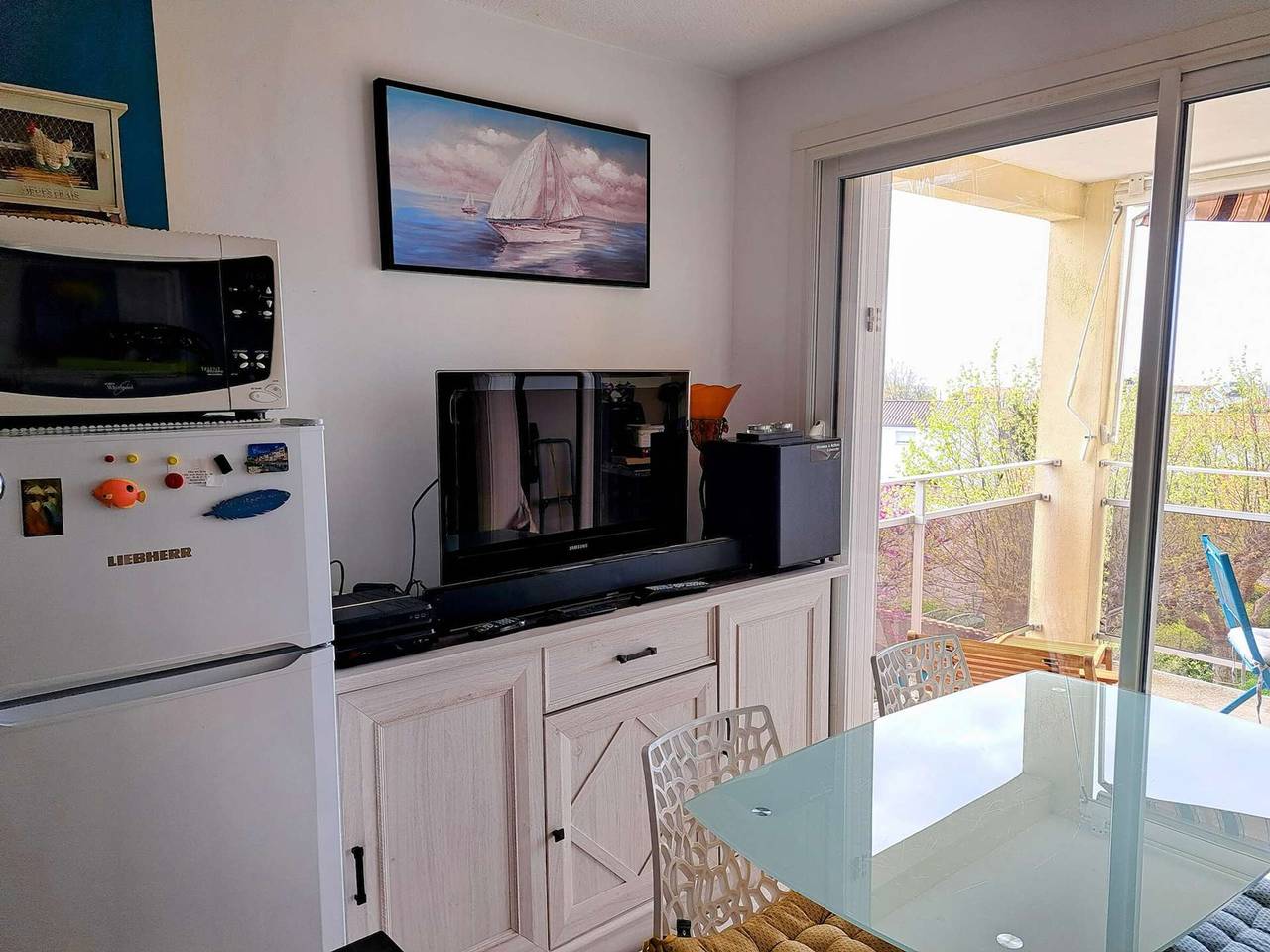 Appartement entier, Charmant 2 pièces à Royan avec terrasse et parking près de la plage in Pontaillac, Royan