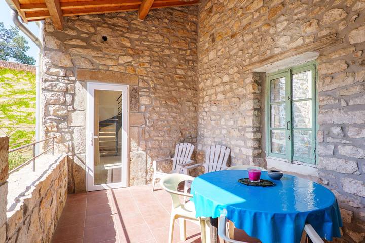 Ferienwohnung für 4 Personen, mit Balkon und Garten sowie Kinderpool in Les Vans - 2