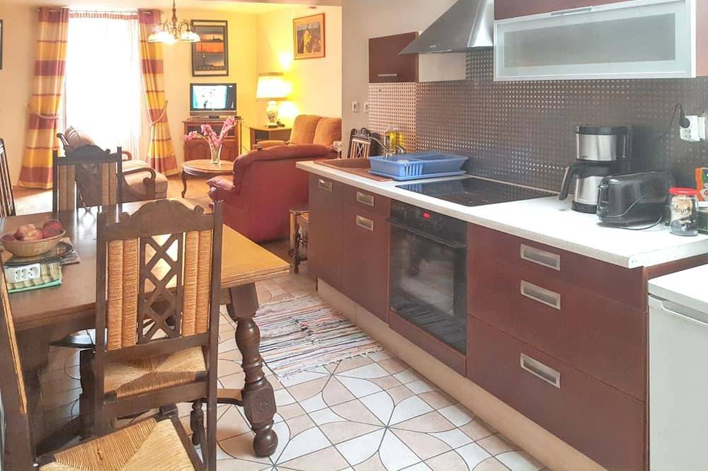 Entire apartment, Homerez - Apartment in Morlaix in Morlaix, Ceinture Dorée