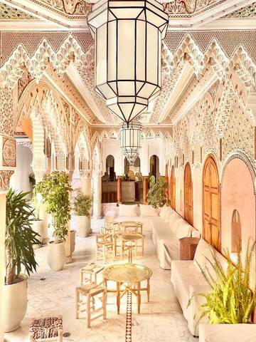 Riad pour 2 personnes, avec jardin dans Ajarif