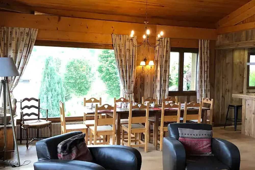 Homerez - Chalet Cordon, vue montagne in Cordon, Pays du Mont-Blanc