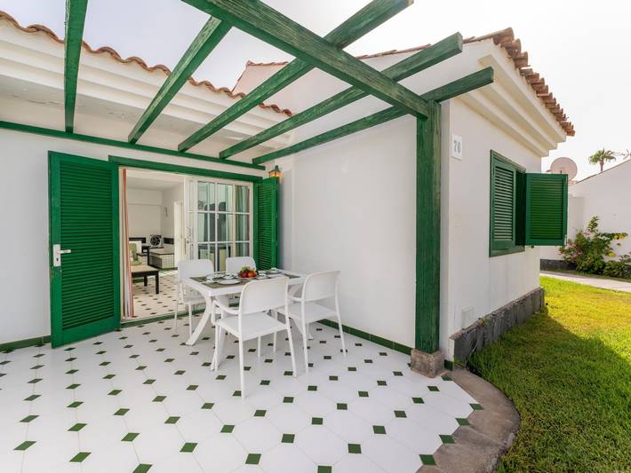 Appartamento vacanze per 4 persone, con balcone/terrazza e piscina - 1