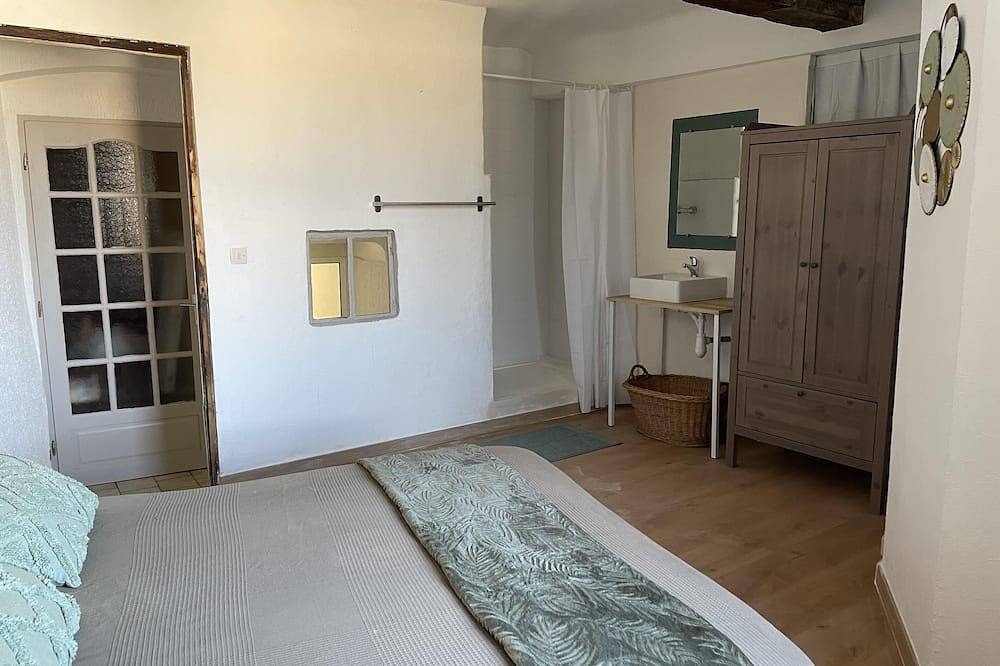 Lumineuse Maison de Ville in Bonnieux, Parc naturel régional du Luberon