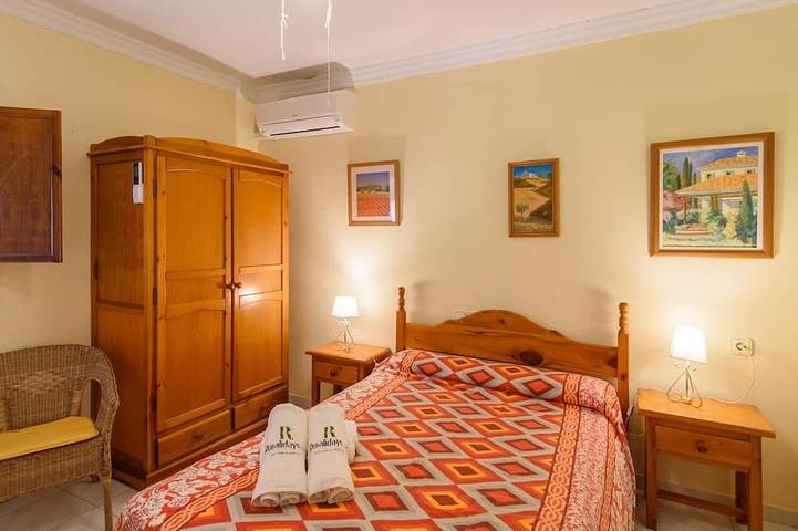 Ferienhaus für 20 Personen, mit Garten in Benajarafe - 2