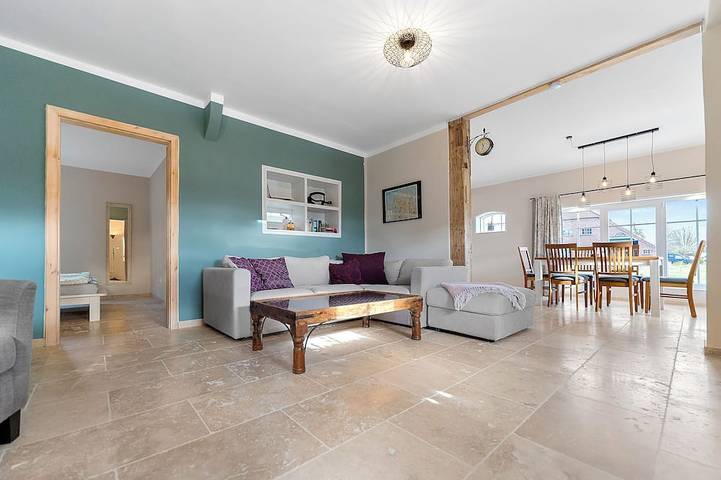 Ferienhaus für 4 Personen, mit Terrasse und Garten in Großefehn