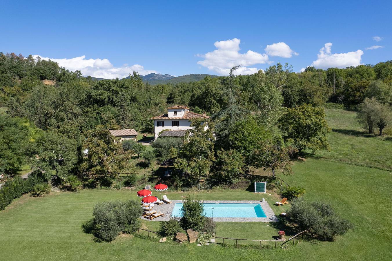 Casa Vacanza per 10 Persone in Cicogna, Terranuova Bracciolini
