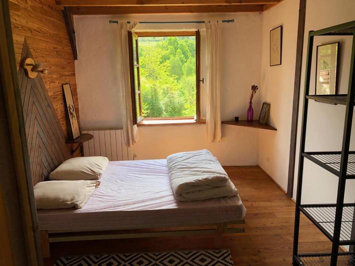 Gîte pour 9 personnes, avec vue et jardin, animaux acceptés à Eymoutiers - 2