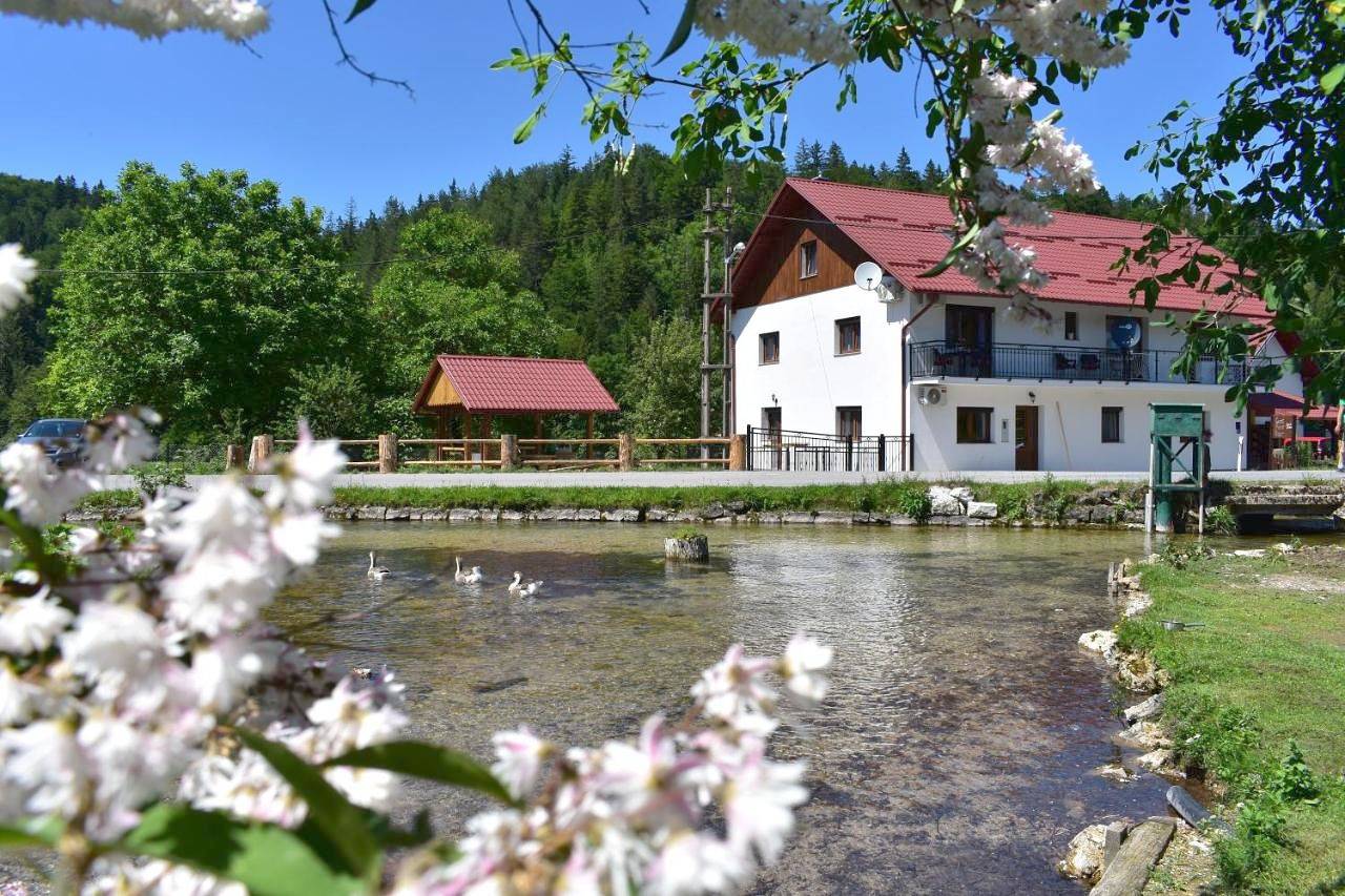 Apartment with Mountain View in Plitvicemeren