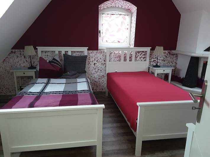 Holiday Home 'Garten Der Ruhe' with Balcony and Wi-Fi in Laugna, Bavarian Swabia