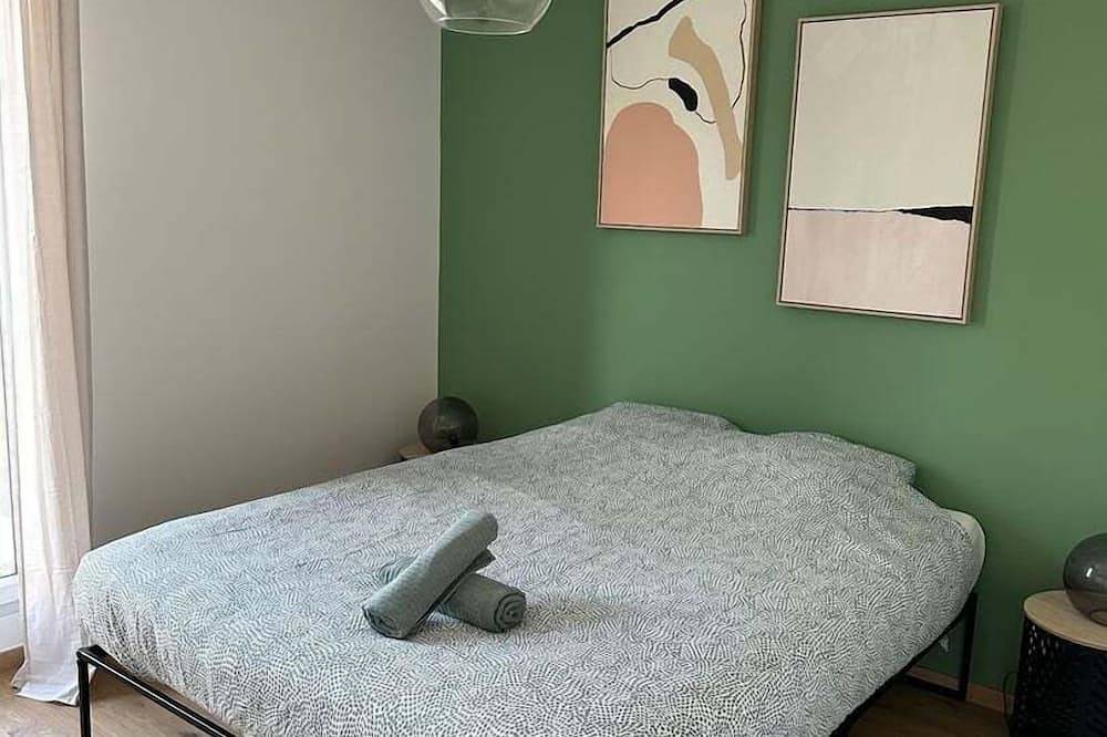 Entire apartment, Le Contrie - Beautiful apartment with terrace in Nantes, Nantes region