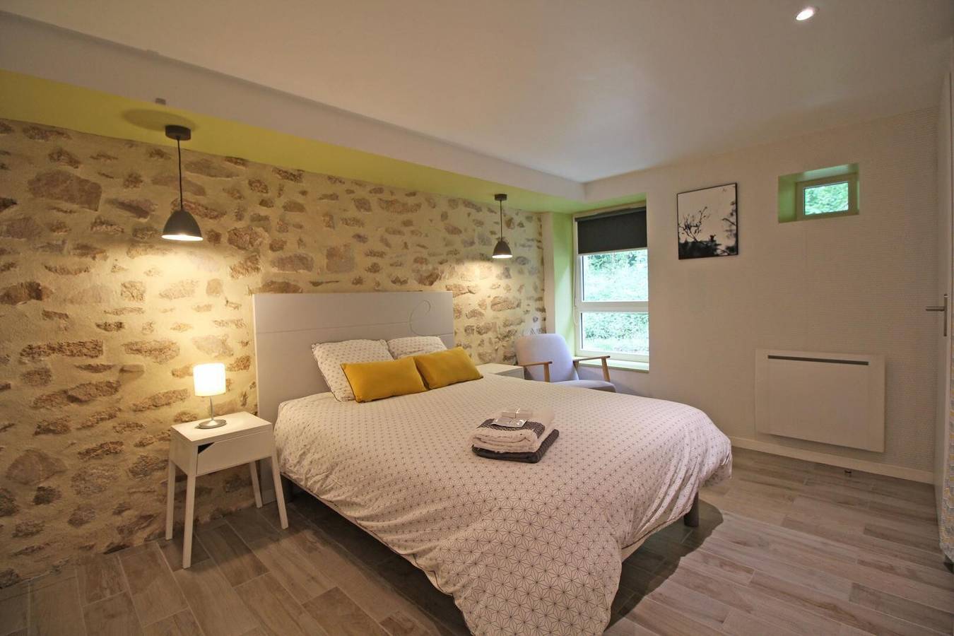 Bed and Breakfast 'Du Rez De Chaussée' con Terraza Privada, Jardín Compartido y Wi-Fi in Bersac-sur-Rivalier, Región de Limoges