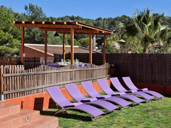 Casa rural para 10 personas, con jardín, Se admiten mascotas en Sitges - 2