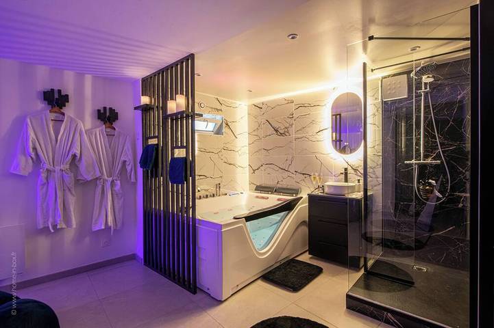 Appartement de vacances pour 2 personnes, avec jacuzzi à Longjumeau