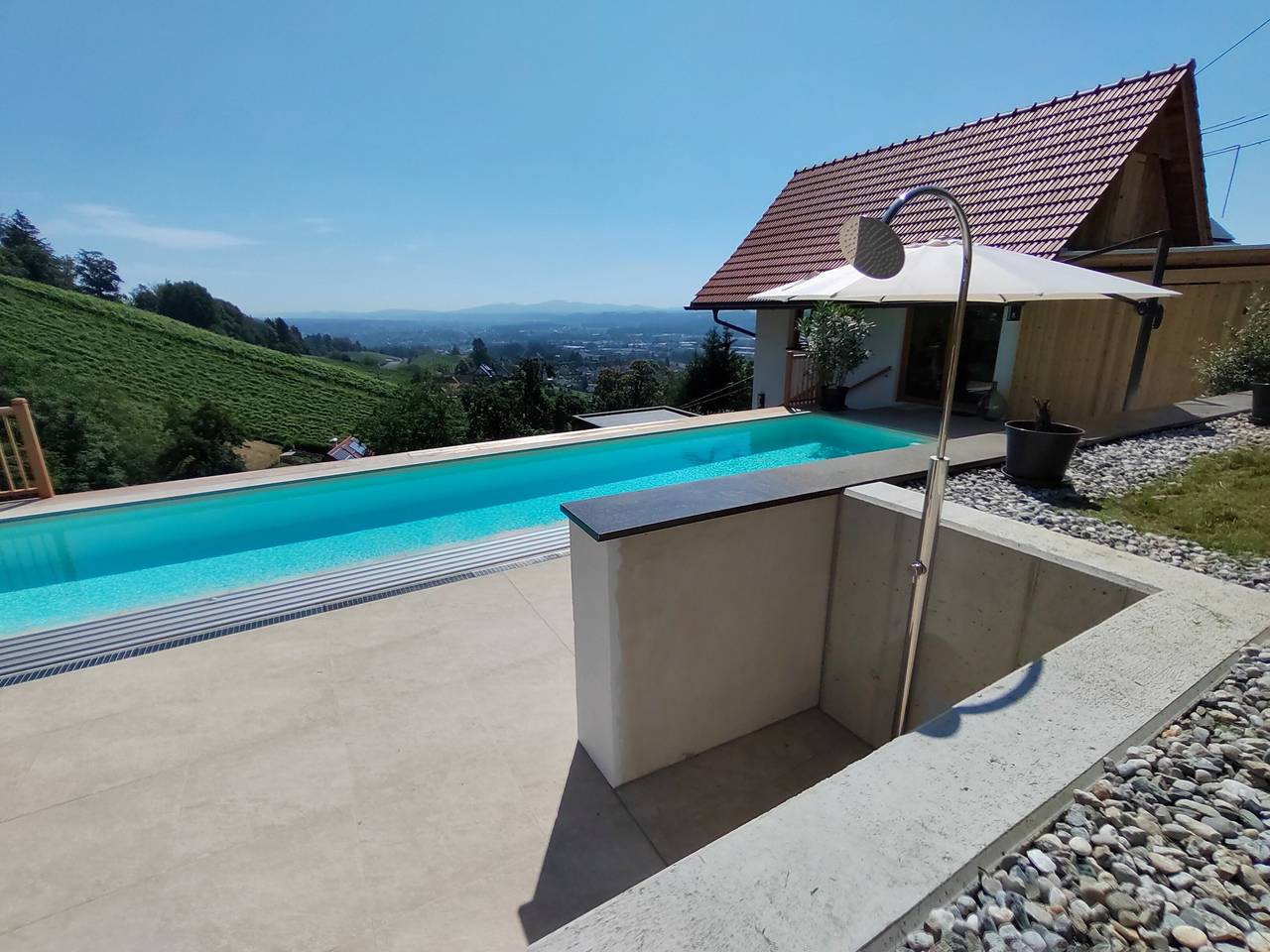 Villa 'Ferienhaus Deutschlandsberg Herk' mit Pool, 2 Terrassen und Wlan in Deutschlandsberg (Stadt), Deutschlandsberg
