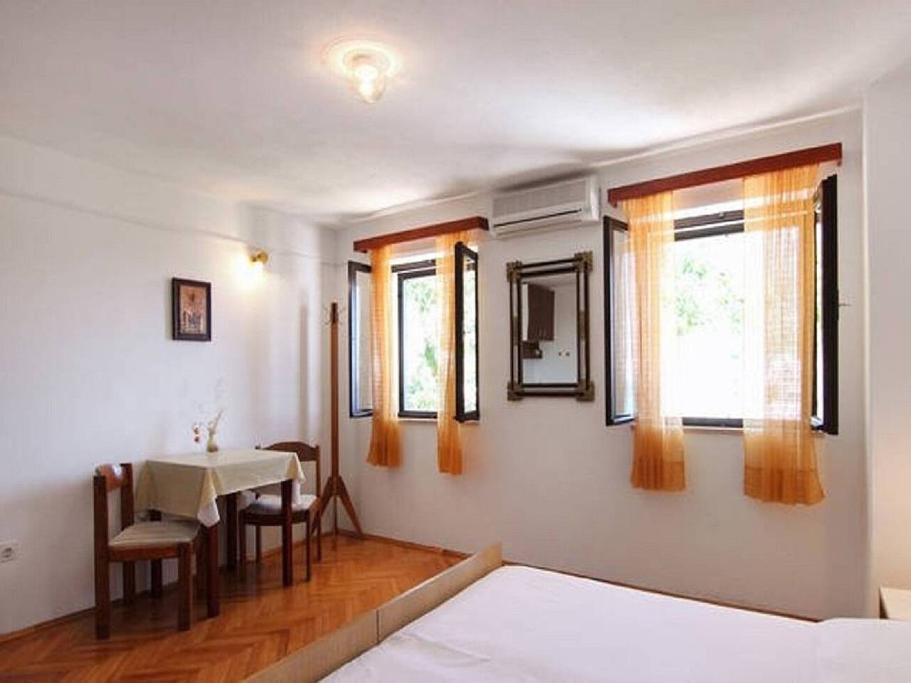 Cijeli studio, Apartments Matej in Bol otok Brač, Bol