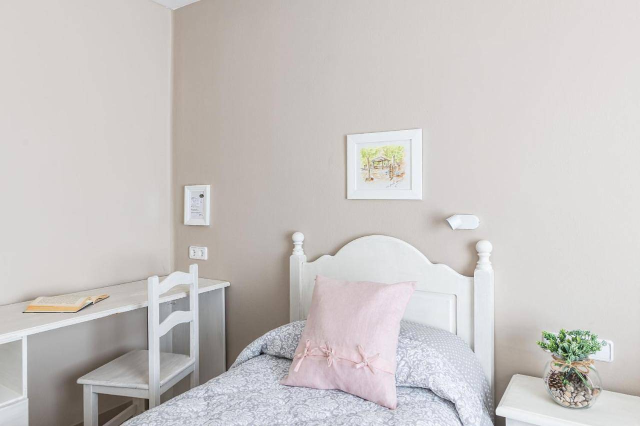 Hostal Buenos Aires in Tremp, Costers del Segre