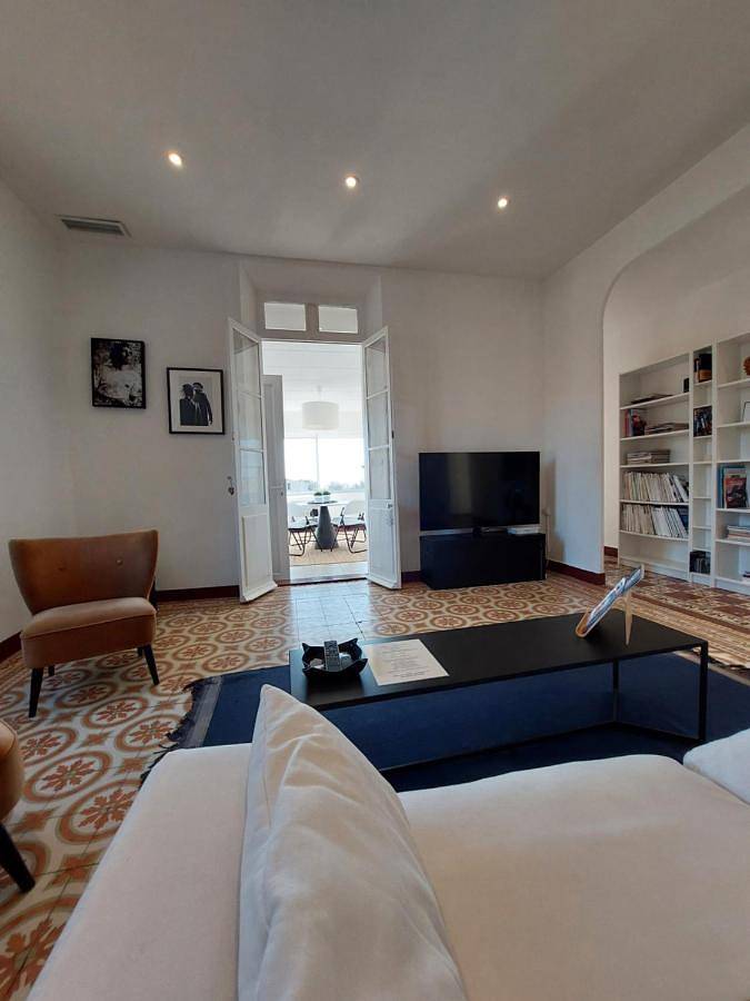 Gîte pour 2 personnes, avec jardin et vue dans Gare De Bandol - 3