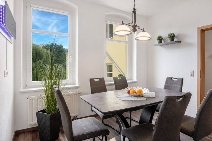 Ganze Wohnung, [G2] Ferienwohnung für 6 Personen (75m²) in Gera in Gera, Ostthüringen