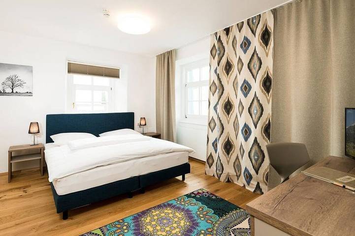 Ganze Wohnung, Appartement Komfort - Ferienwohnung Hindenburg in Saalfelden, Saalfelden am Steinernen Meer
