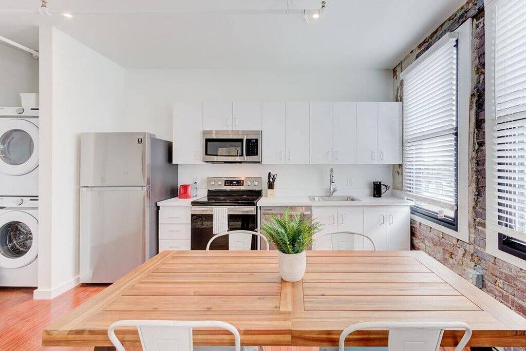 Ganze Wohnung, Sleek Historic Gem: Walk to Beale St, Eats & Music in Memphis, Tennessee