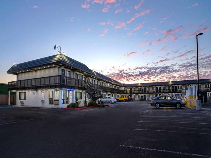 Ganze Wohnung, 2 Doppelbetten | Nichtraucherzimmer in Eureka, California North Coast