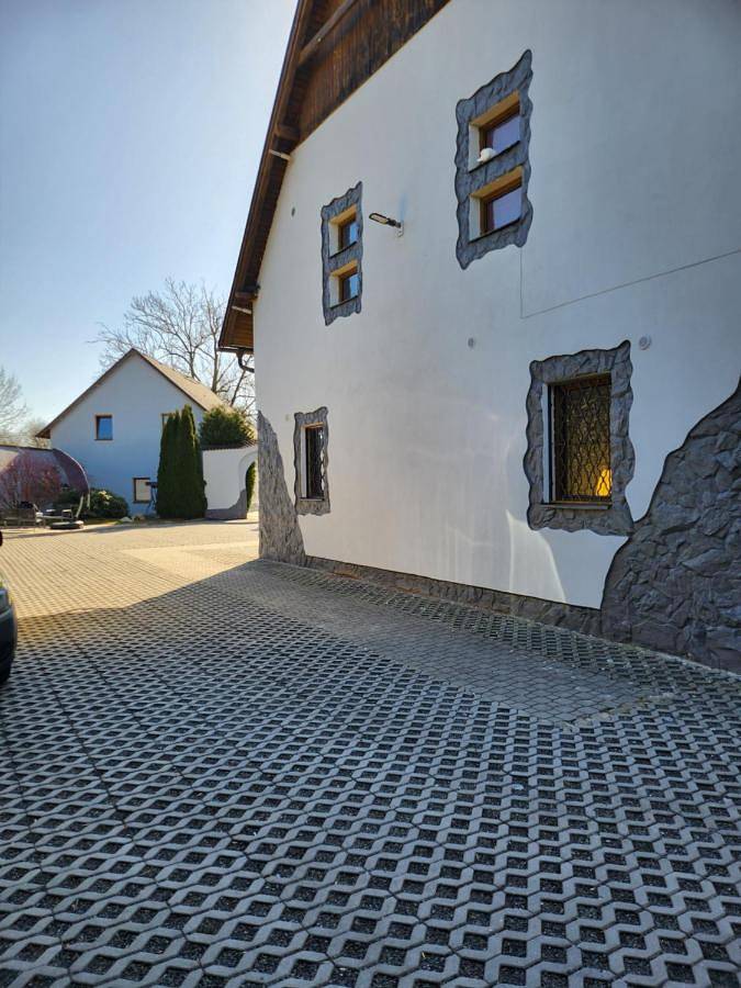 Gîte pour 2 personnes, avec jardin, animaux acceptés à Rozvadov