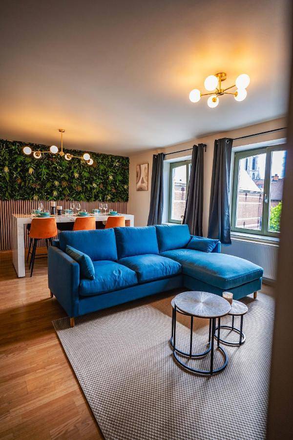 Appartement entier, Two-Bedroom Apartment in Tournai, Hainaut