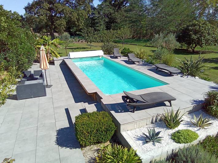 Gîte for 4 people, with Terrace and Garden as well as Pool in South-west France