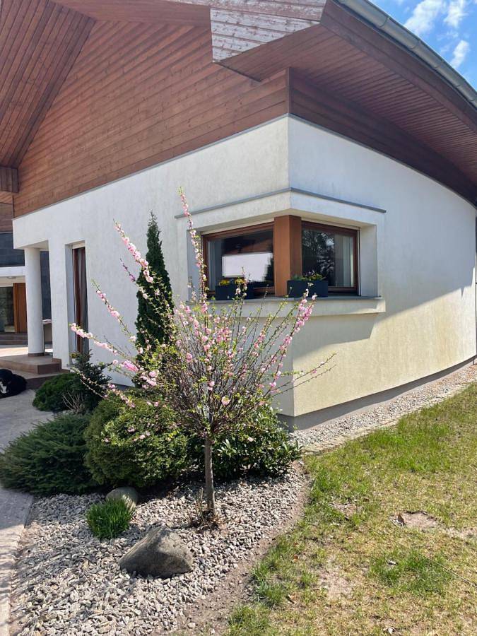 Ferienwohnung für 16 Personen, mit Ausblick und Kinderpool sowie Pool und Garten - 1