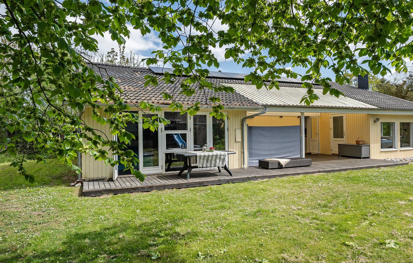 Holiday home for 8 people with terrace in Bredfjed, Rødby