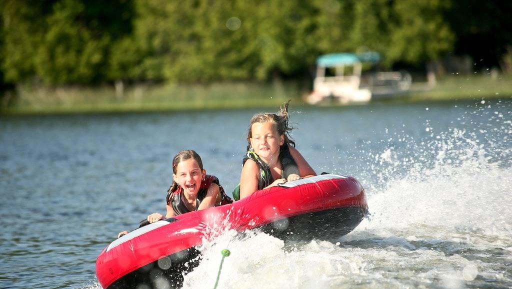 The Knotty Sparrow ~ Prime Spot + S’mores Nights in Shaver Lake, Kings Canyon Nationalpark